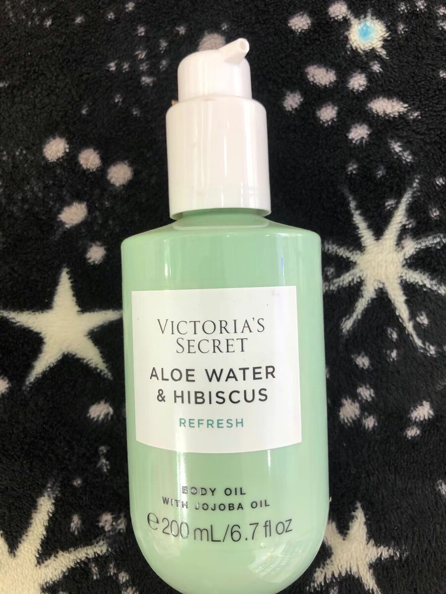 Victorias Secret body oil