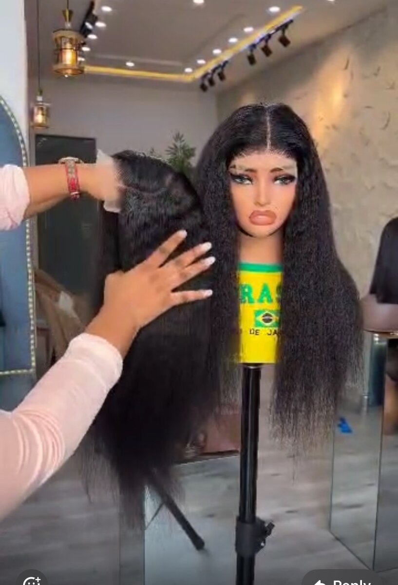 22 inches yaki straight wig paired with a 4*4 closure.