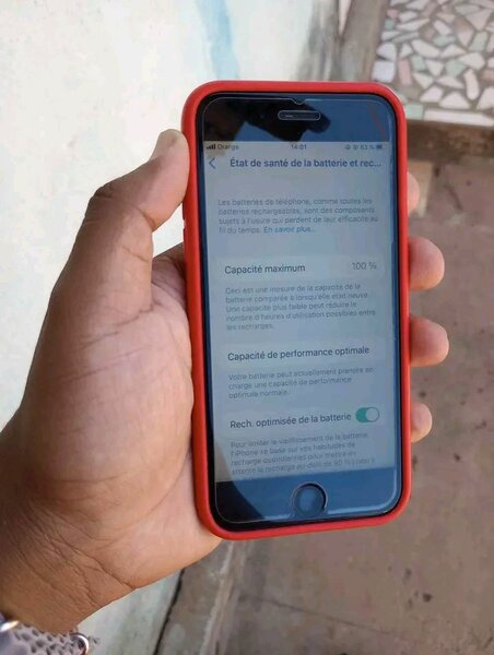 Coque rouge pour iPhone