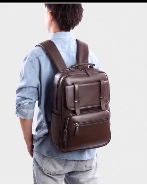 Sac à dos en cuir élégant