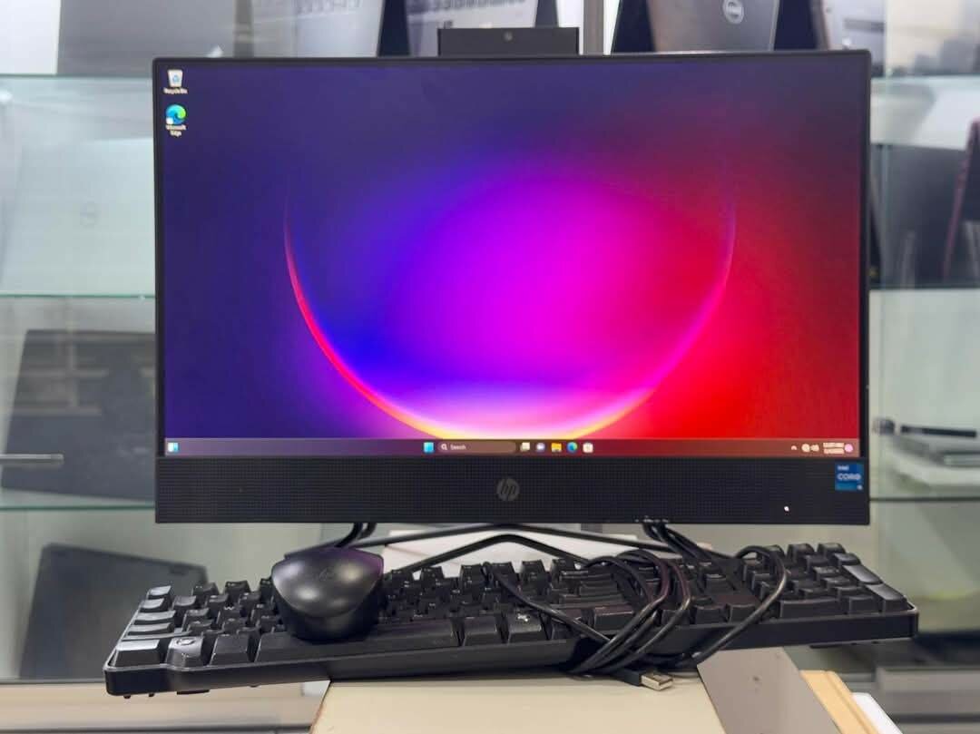 HP 200 G4 All-in-One Desktop