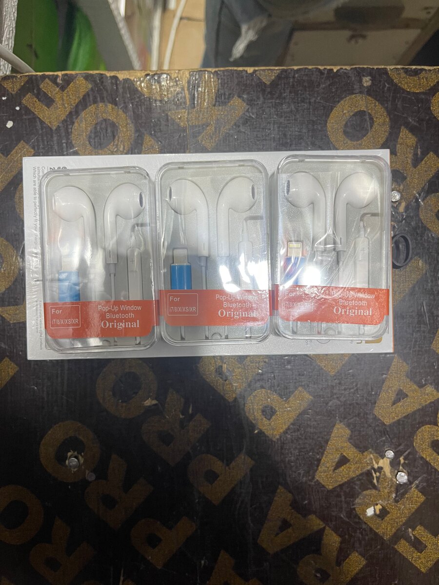 Bluetooth Earbuds for iPhone