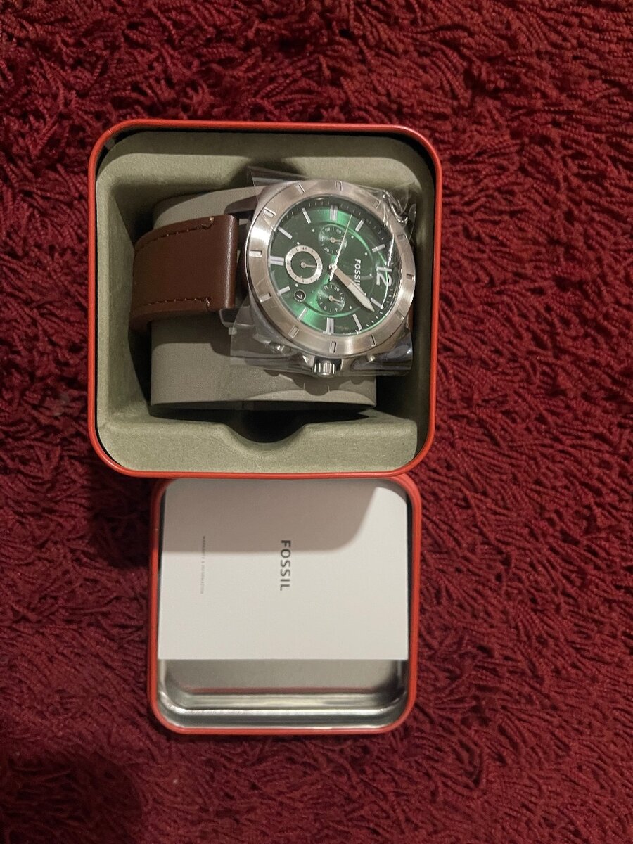 Fossil Leather Watch Brand new