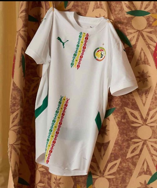 Maillots de football officiels