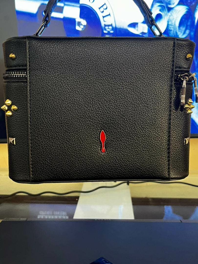 Sac à main noir élégant