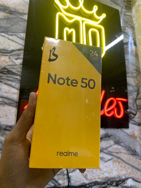Real me note 50