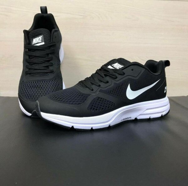 Nike Running Sneaker