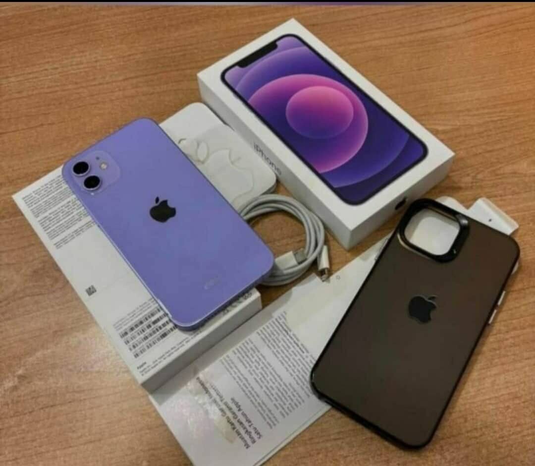 iPhone 12 Violet