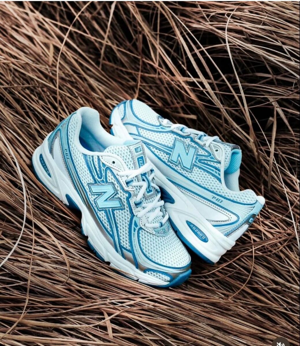 Baskets New Balance 740