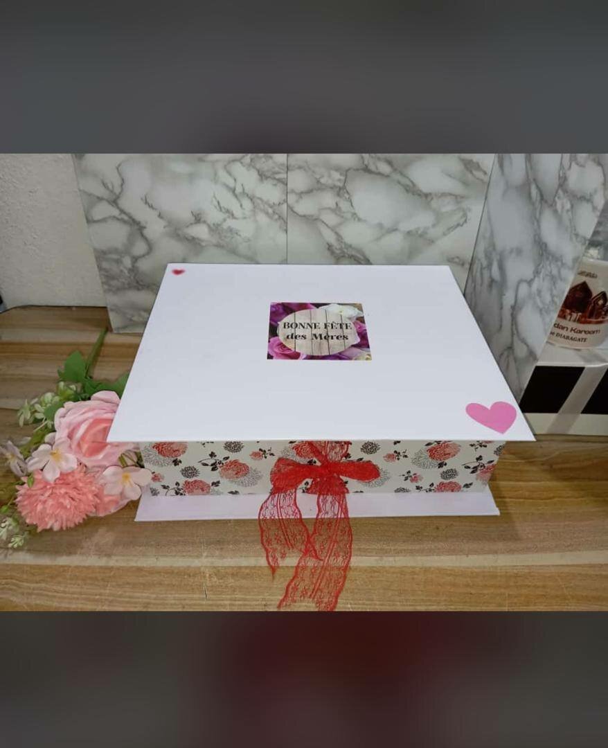 Boîte cadeau élégante