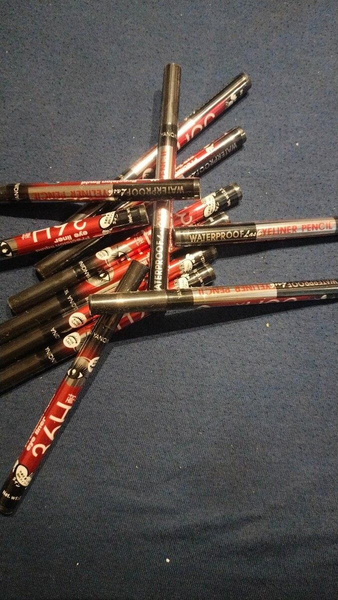 Eye Liner pen waterproof