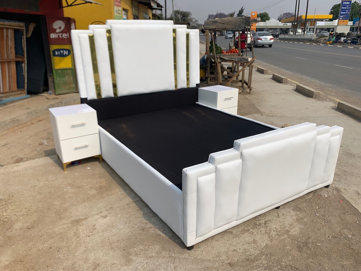 Queen and double beds