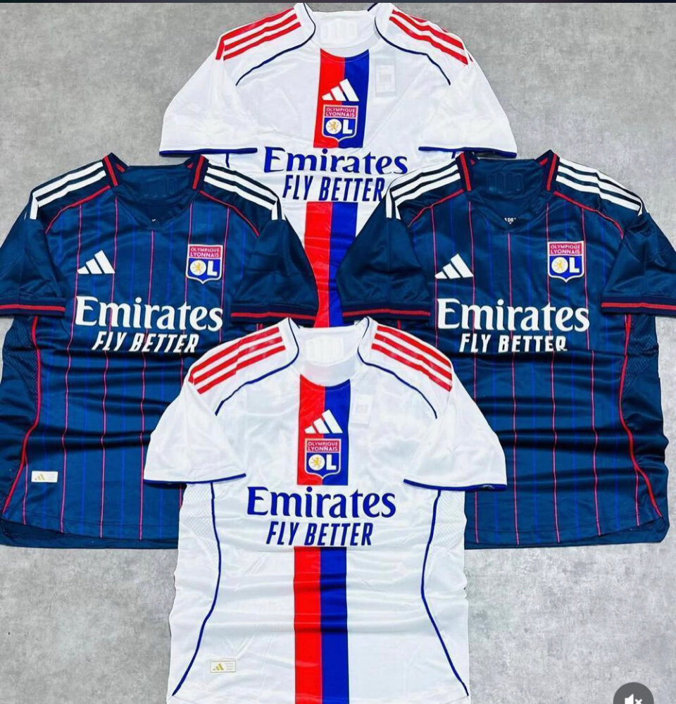Maillots de Football Adidas