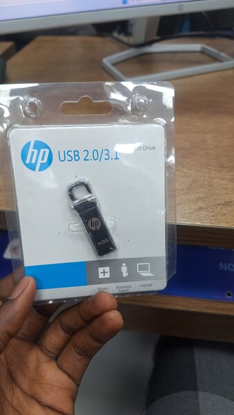 Clé USB HP 64GB