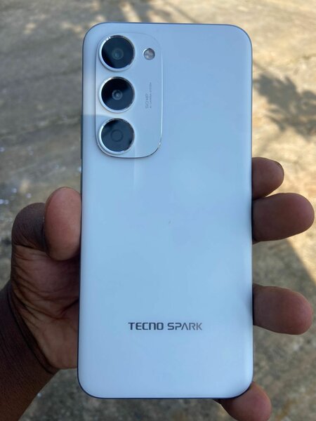 Tecno Spark 40 Pro+