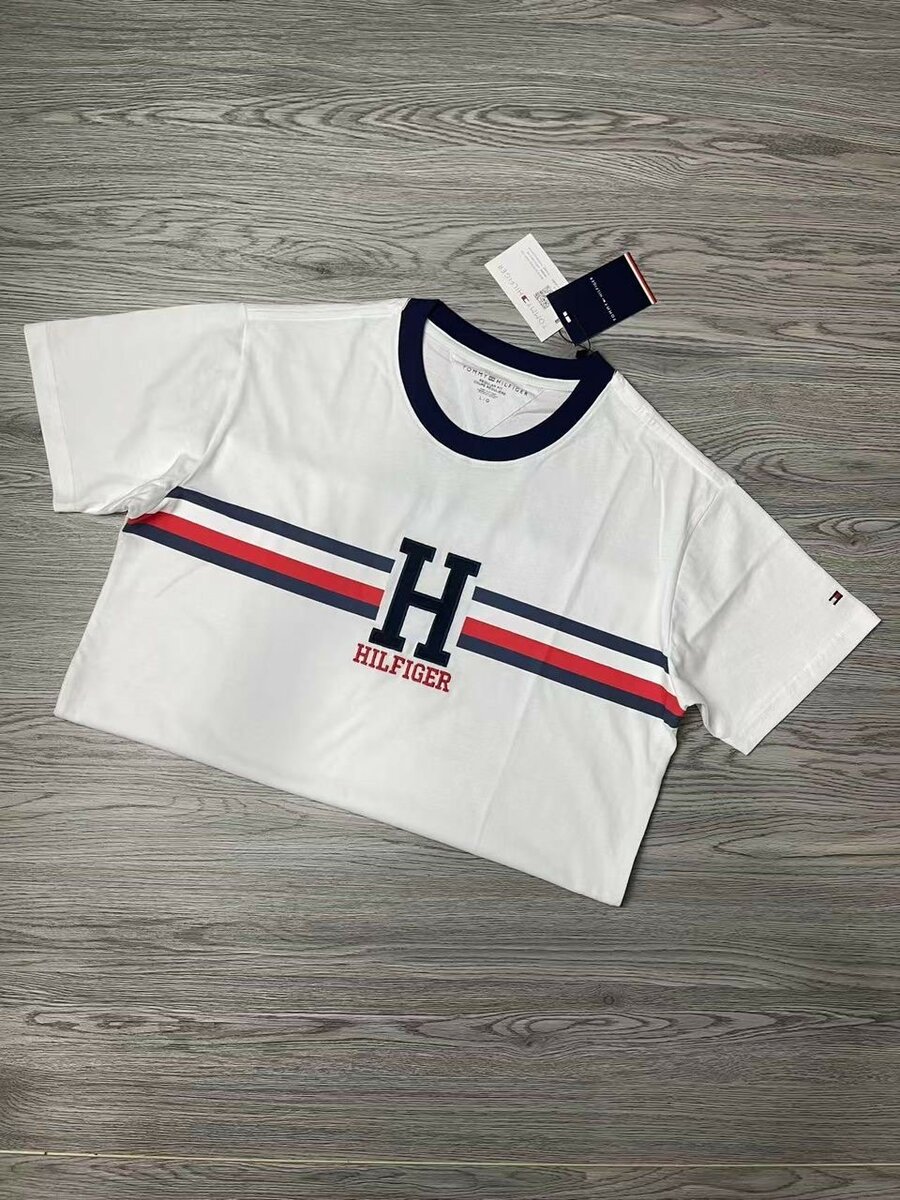 T-shirt Tommy Hilfiger