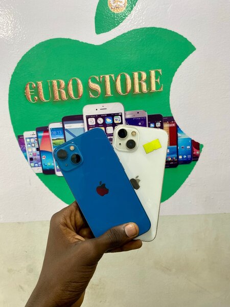 iPhone 13