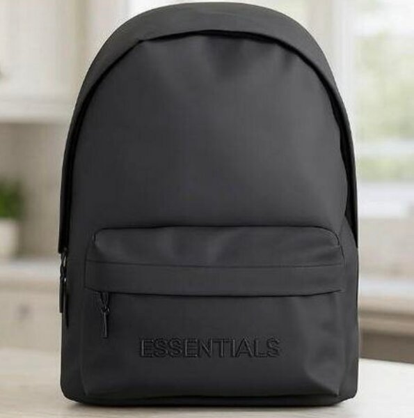 Sac à dos noir tendance