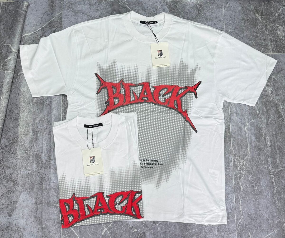 T-shirt imprimé tendance