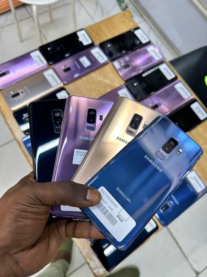Samsung Galaxy S9+ Smartphones