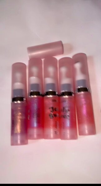 Brillant à lèvres scintillant