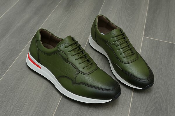 Baskets élégantes en cuir