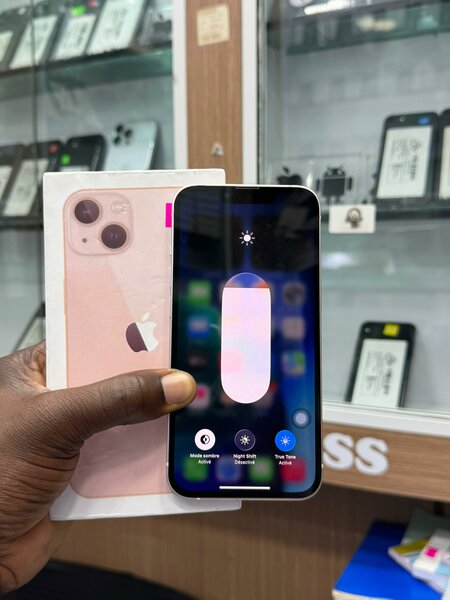 iPhone 13 Rose Neuf