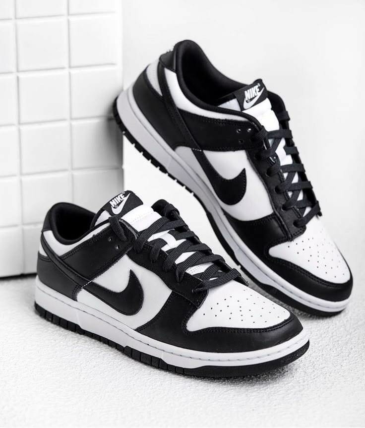 Nike Sneakers Noir et Blanc