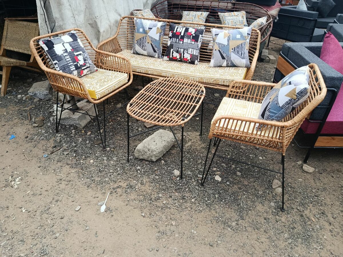 Ensemble salon en osier moderne