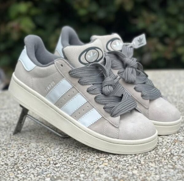 Adidas sneakers grey