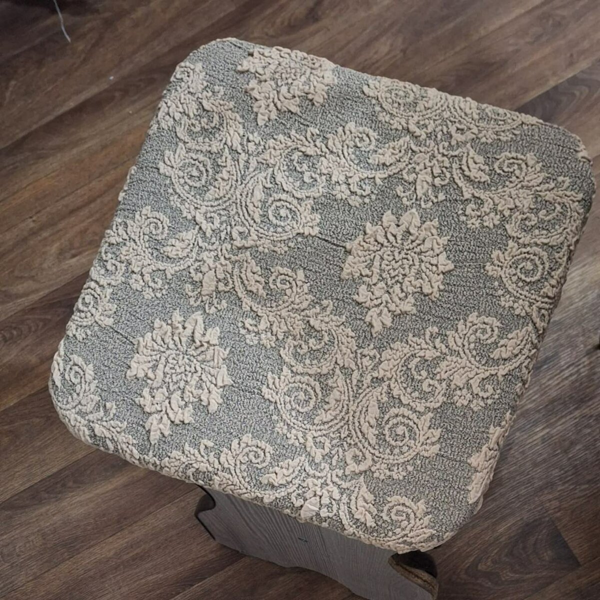 Чехлы на табуретки