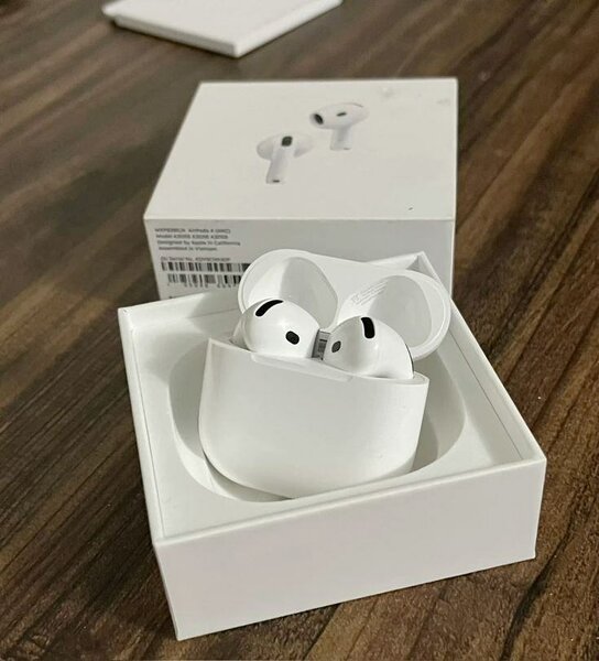 Air pods 4