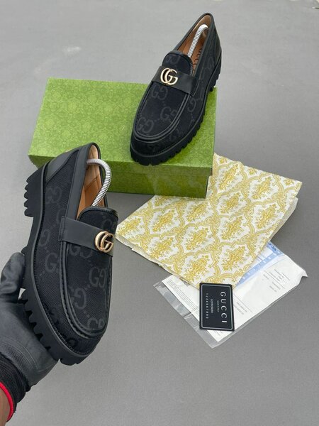 Mocassins gucci