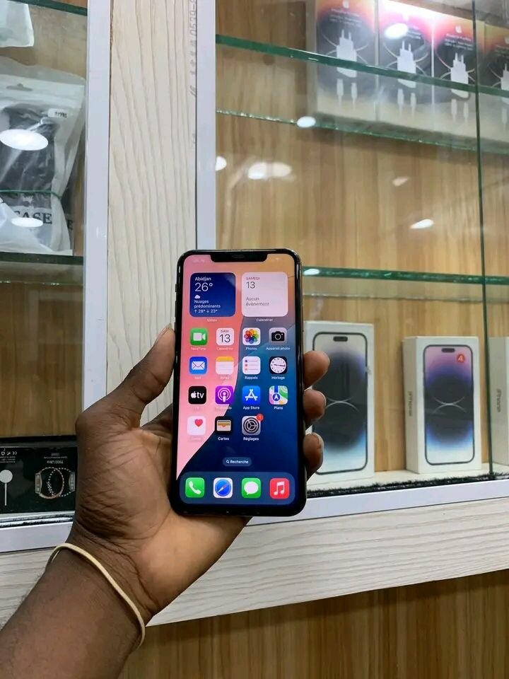 iPhone avec écran haute résolution