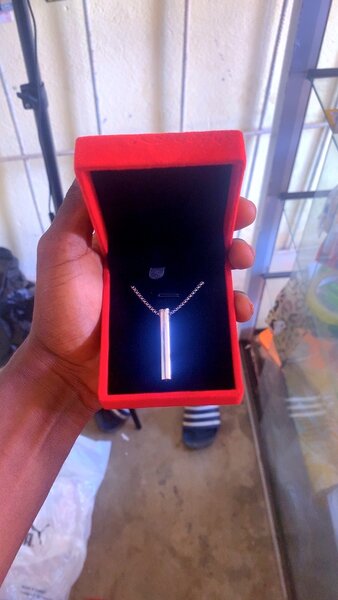 Collier pendentif élégant