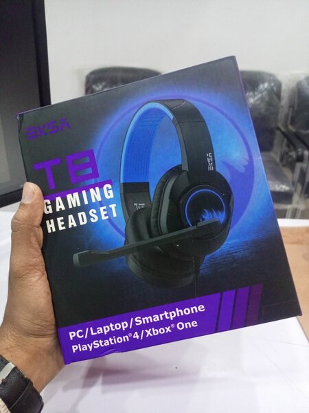 Headphone