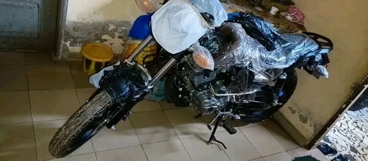 Moto neuve 150cc puissante