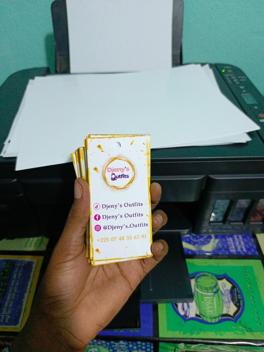 Étiquettes volante personnalis