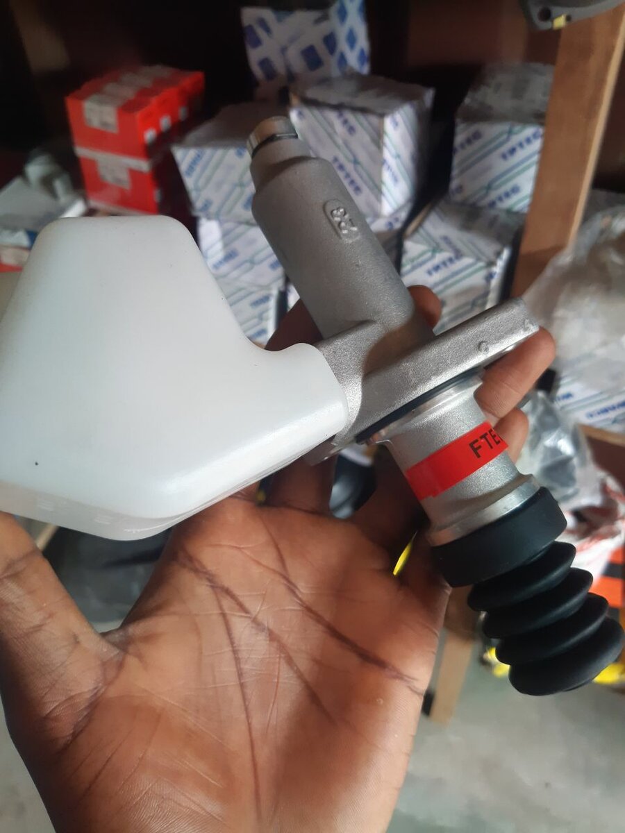 Man diesel clutch pot