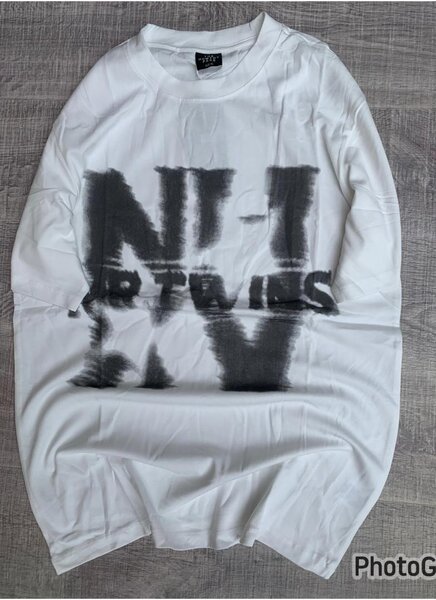 TEE-SHIRT