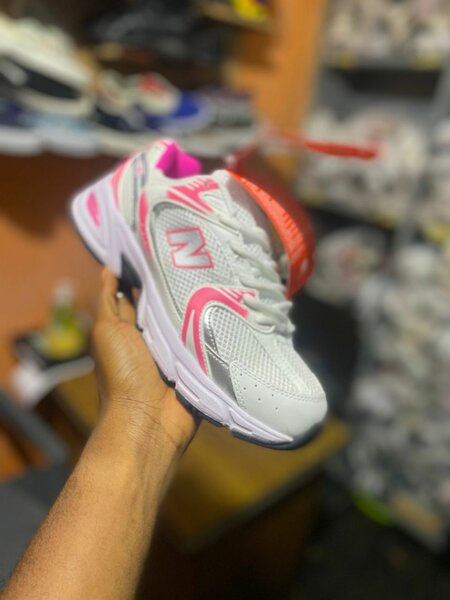 Baskets de Course Roses Femme