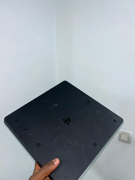 Console de jeu PlayStation 4