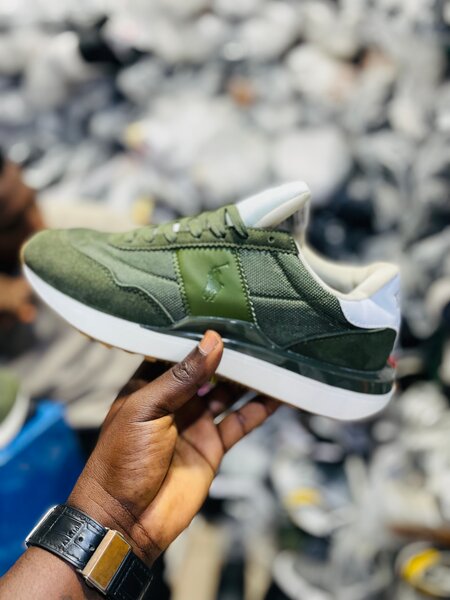 Baskets polyvalentes modernes