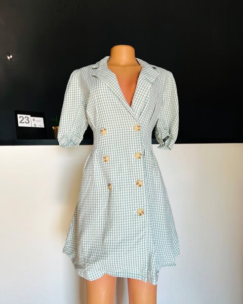  women's beautiful dress Small