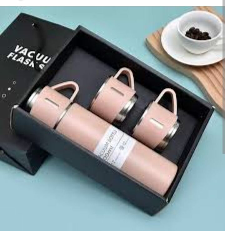 Ensemble thermos et tasses