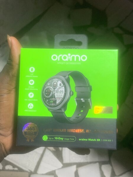 Montre Connectée Oraimo SR