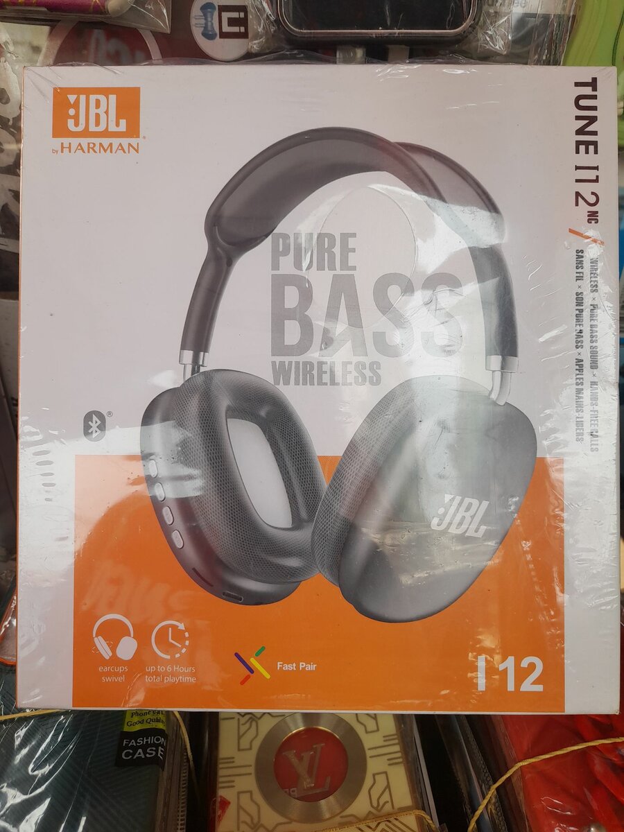 JBL headphone