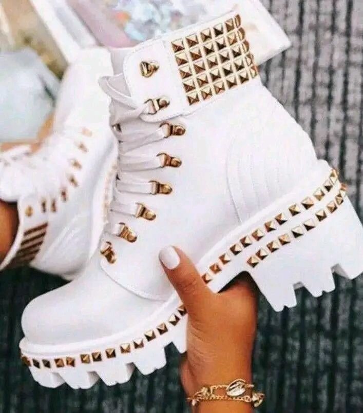 Bottines Femme Blanches à Clous