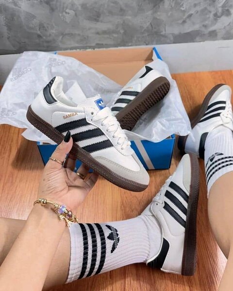 Chaussures Adidas Samba Classiques