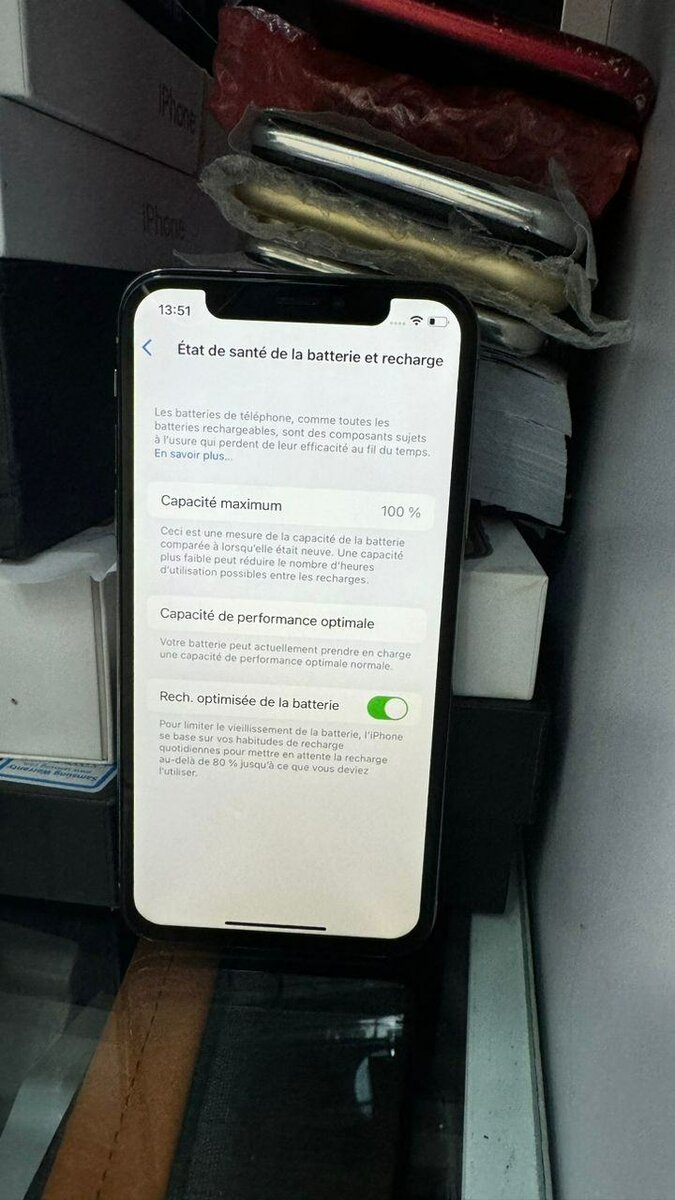 *iphone X 64giga tout passe : 85.000